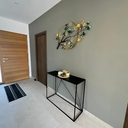 Casa Nostra Recente Climatisee - Piscine Chauffee Villa