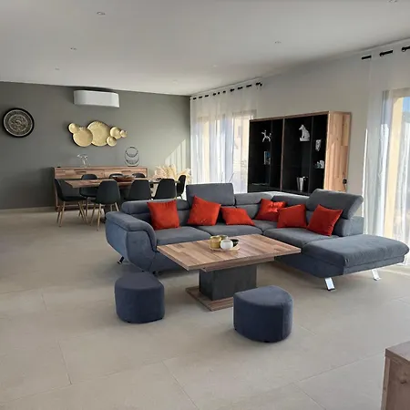 Casa Nostra Récente Climatisée - Piscine Chauffée Villa