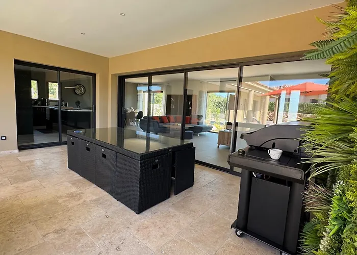 Villa Casa Nostra Récente Climatisée - Piscine Chauffée *